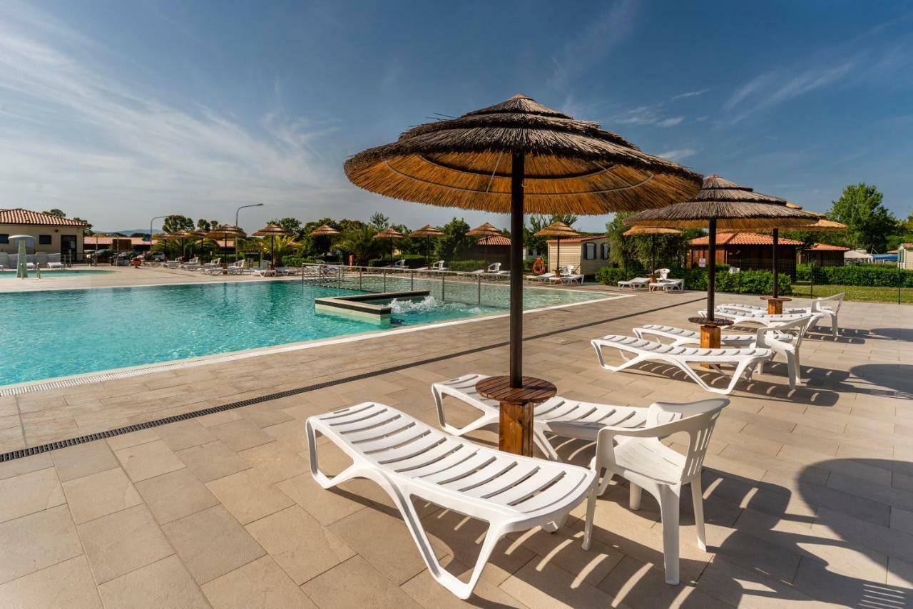 Il Veliero Hotel Follonica Eksteriør billede